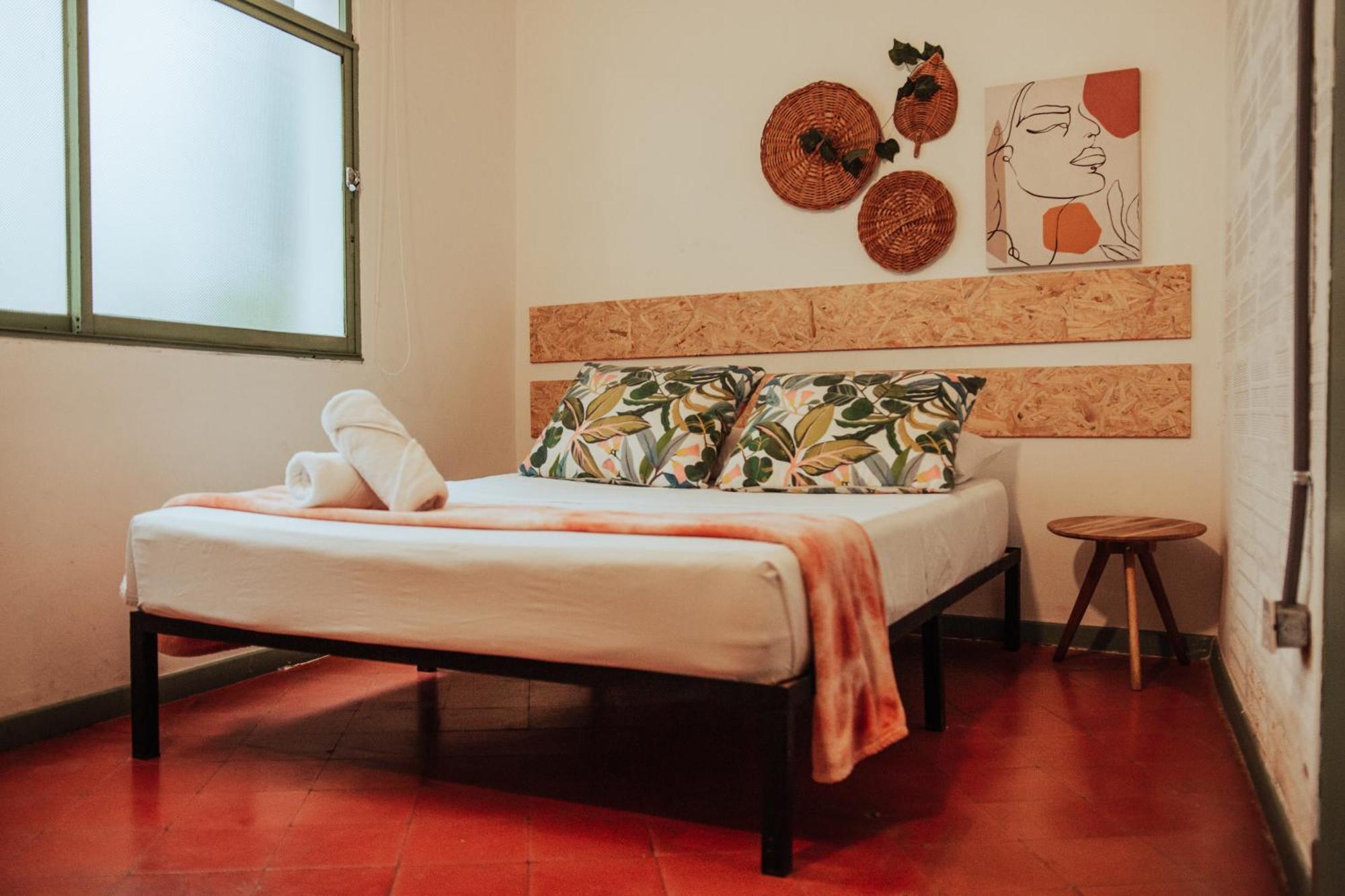 Centro Hostel Медельин Экстерьер фото